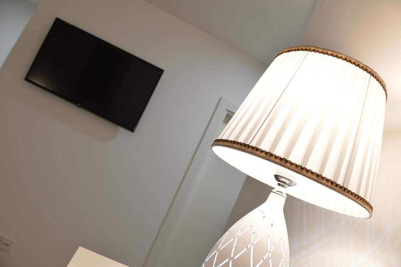 Pupin Palata Business Apartman B5 โนวีซาด ภายนอก รูปภาพ