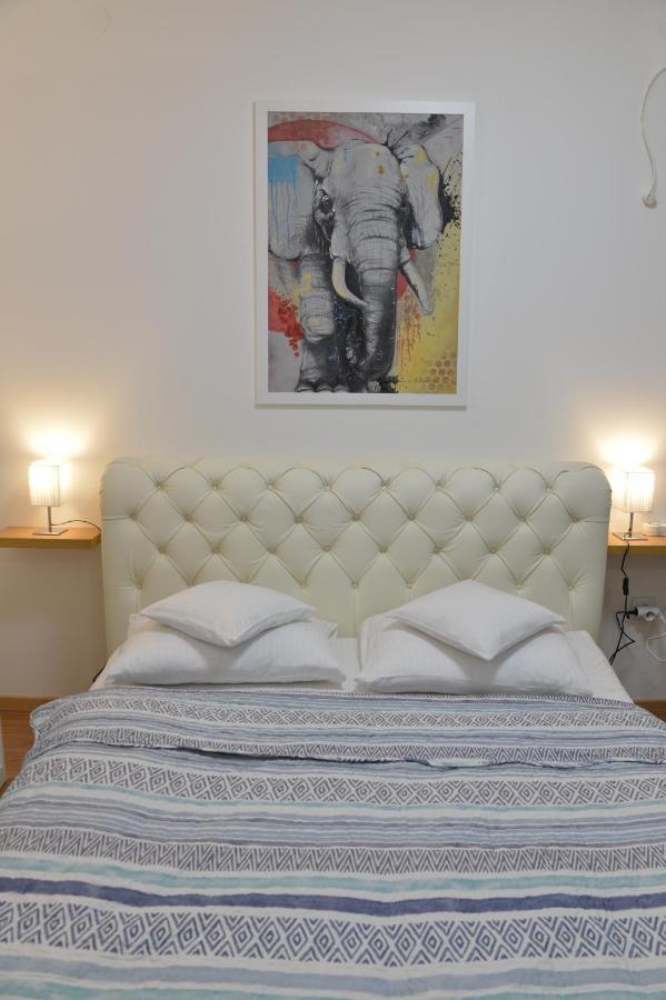 Pupin Palata Business Apartman B5 โนวีซาด ภายนอก รูปภาพ